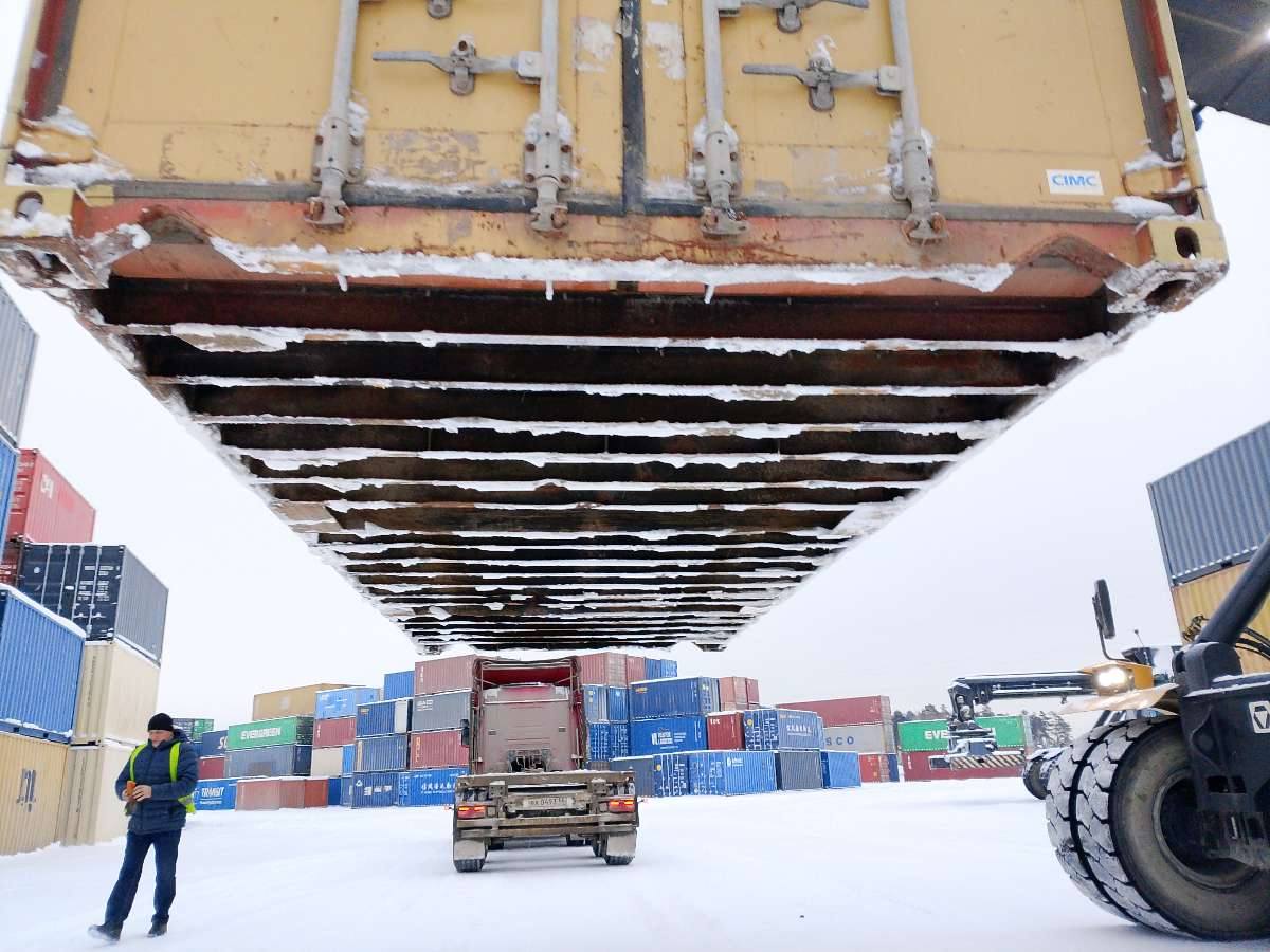 Морской контейнер MEDU3523477