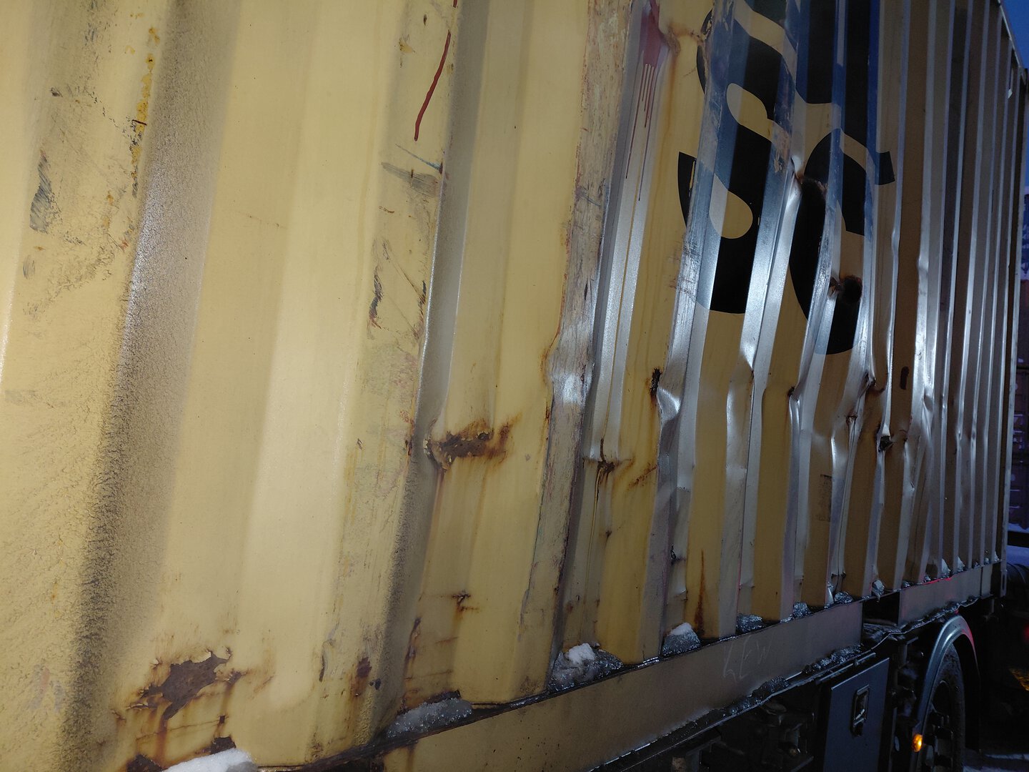 Морской контейнер MEDU3888156