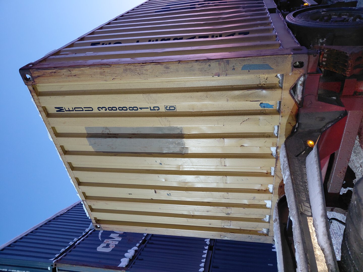 Морской контейнер MEDU3888156