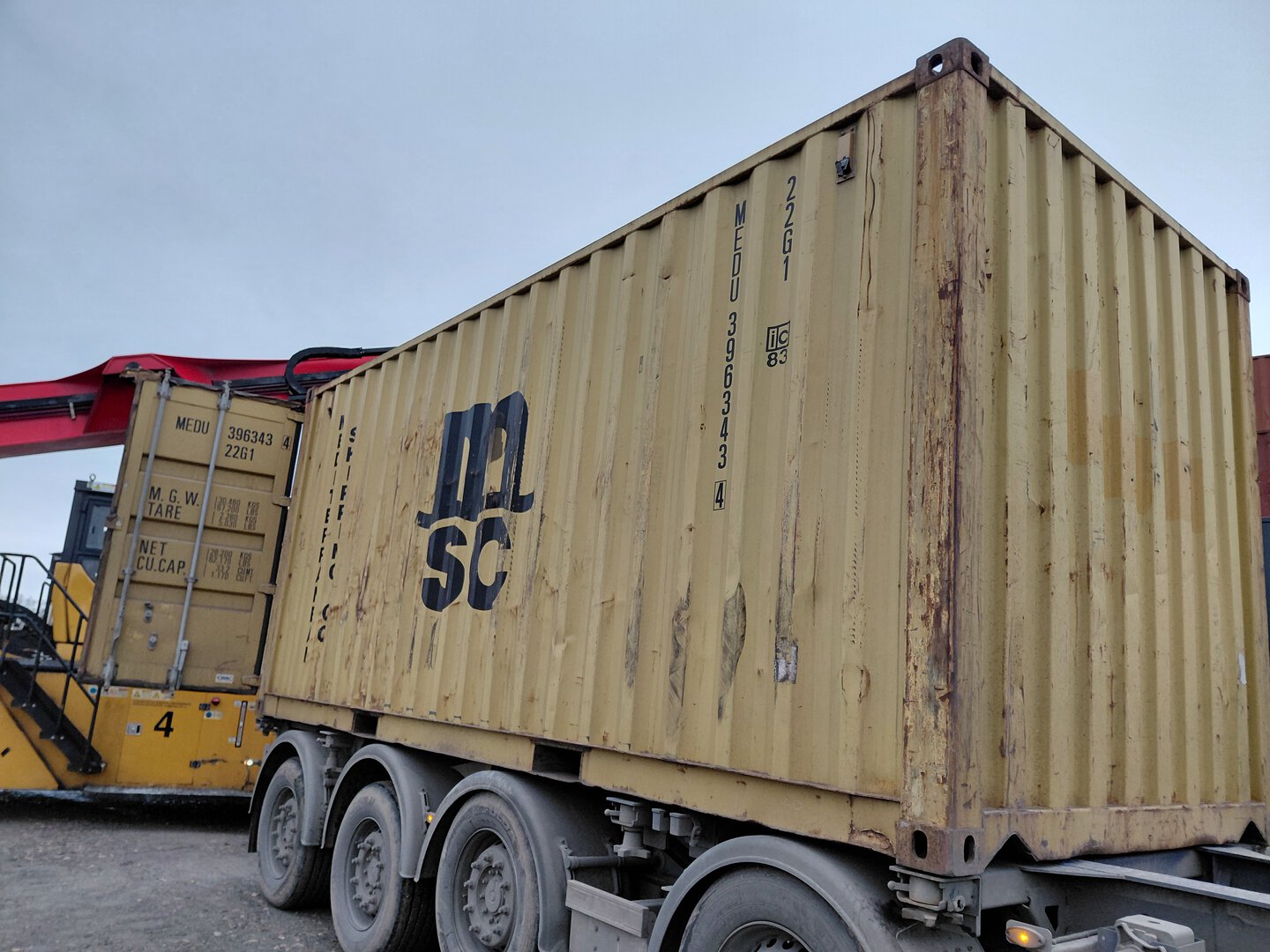 Морской контейнер MEDU3963434