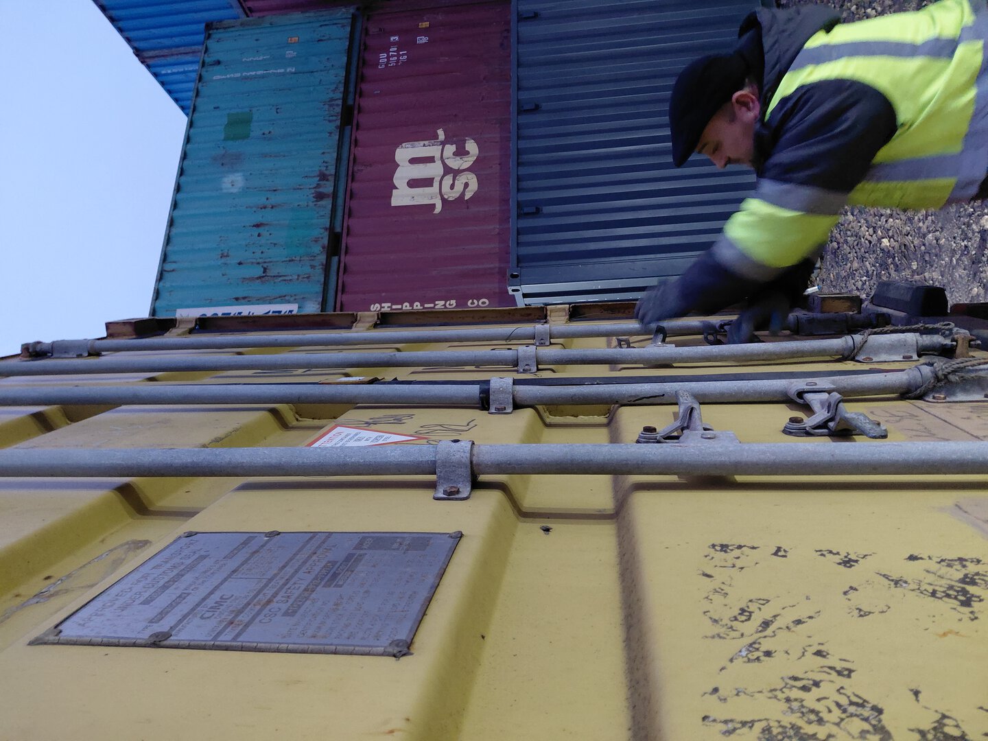 Морской контейнер MEDU6543986