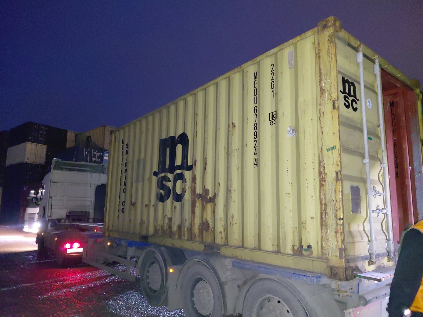 Морской контейнер MEDU6789244