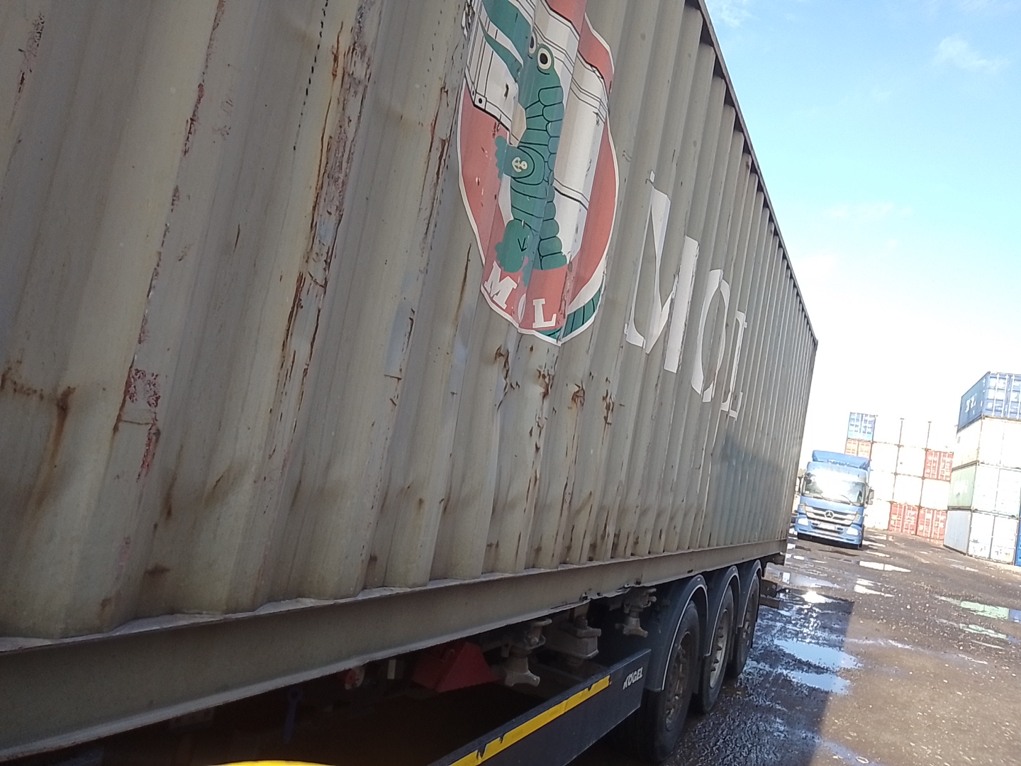 Морской контейнер MOFU0612726