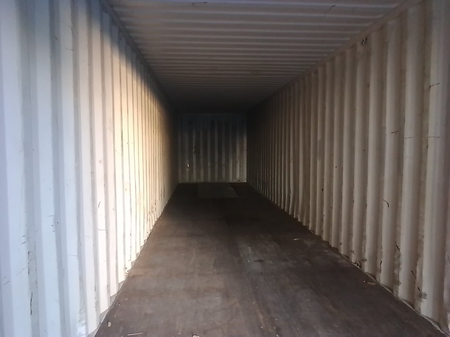 Морской контейнер MOFU5883567