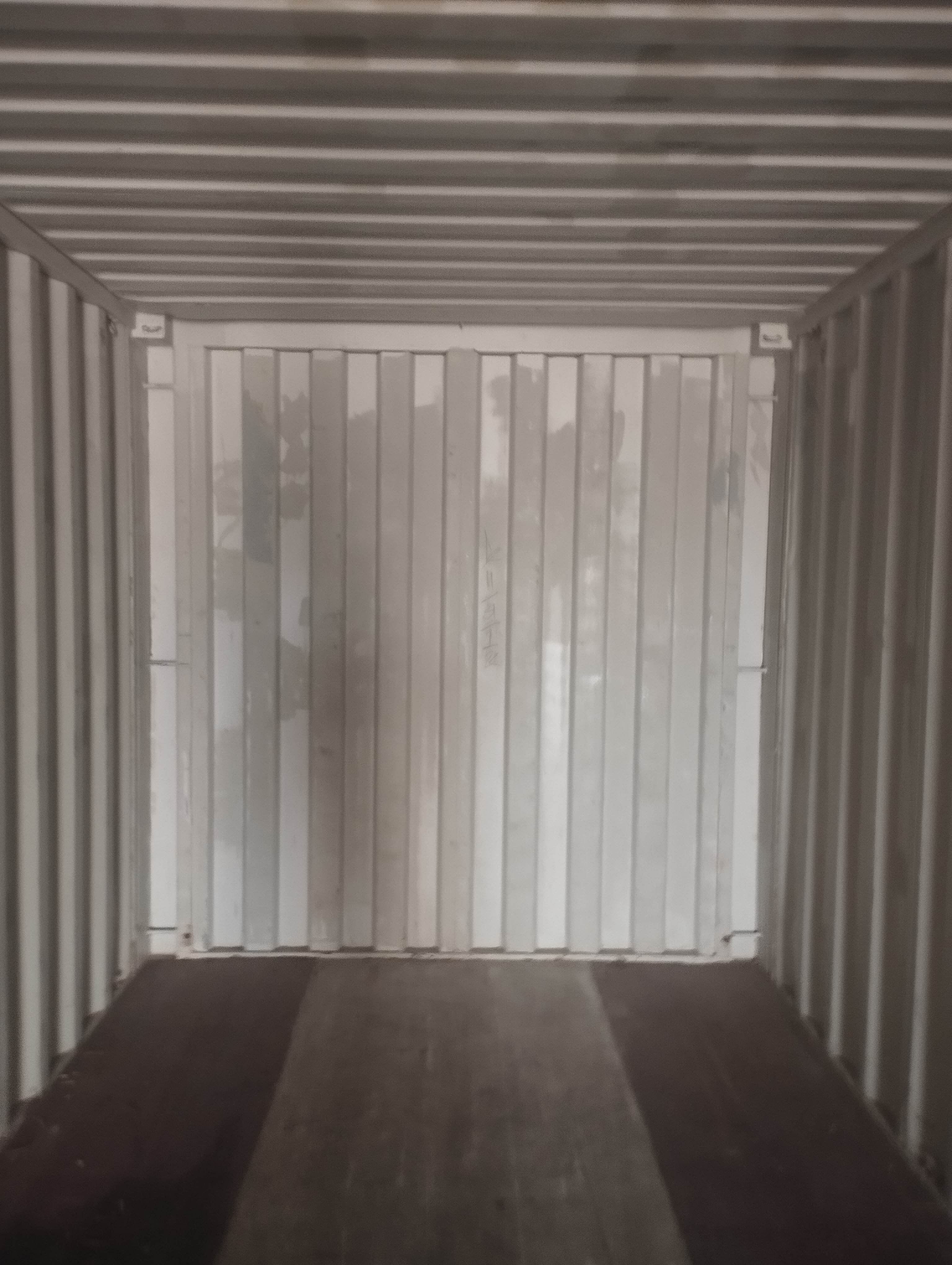 Морской контейнер MOFU6723080