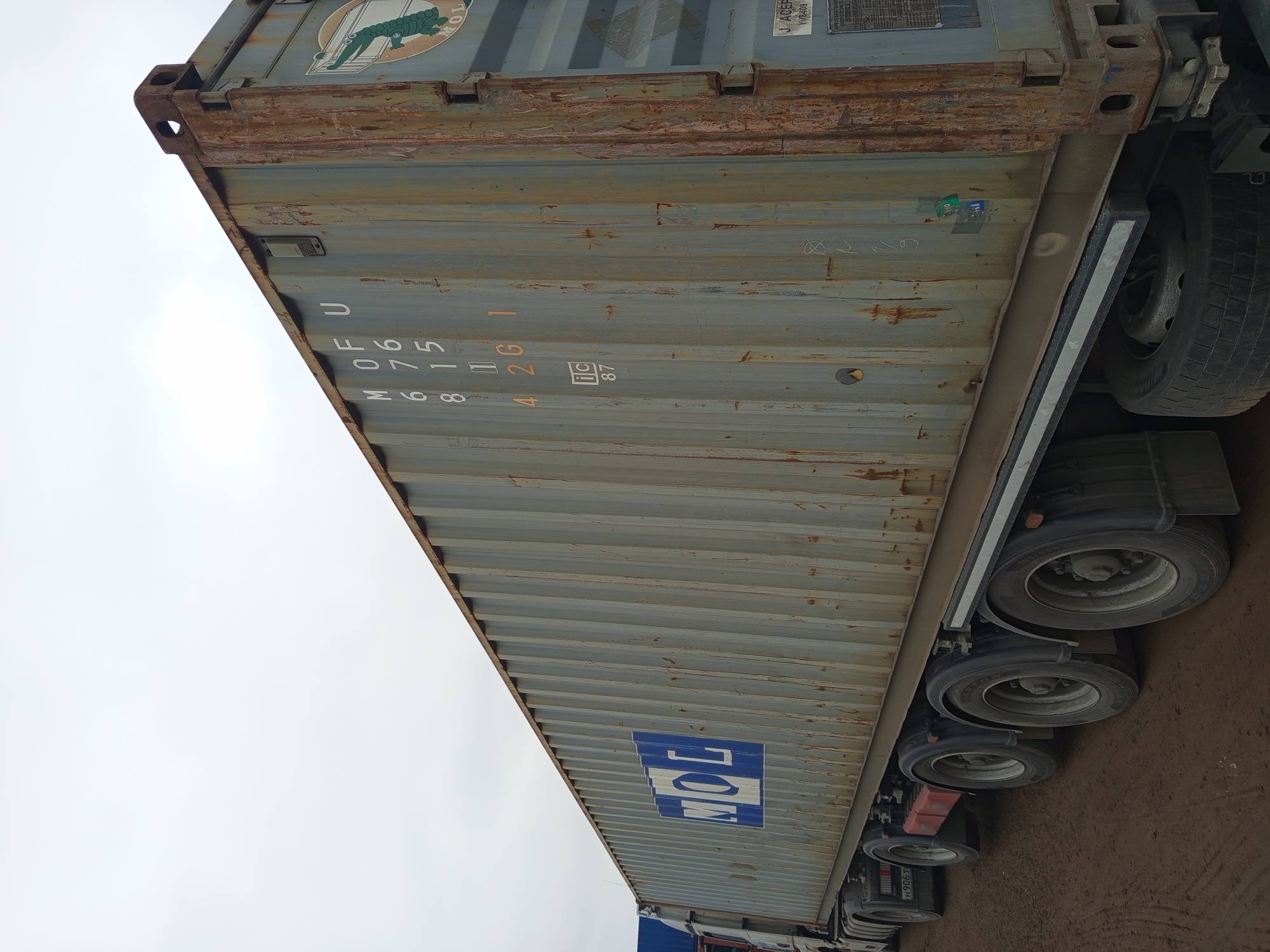 Морской контейнер MOFU6768151