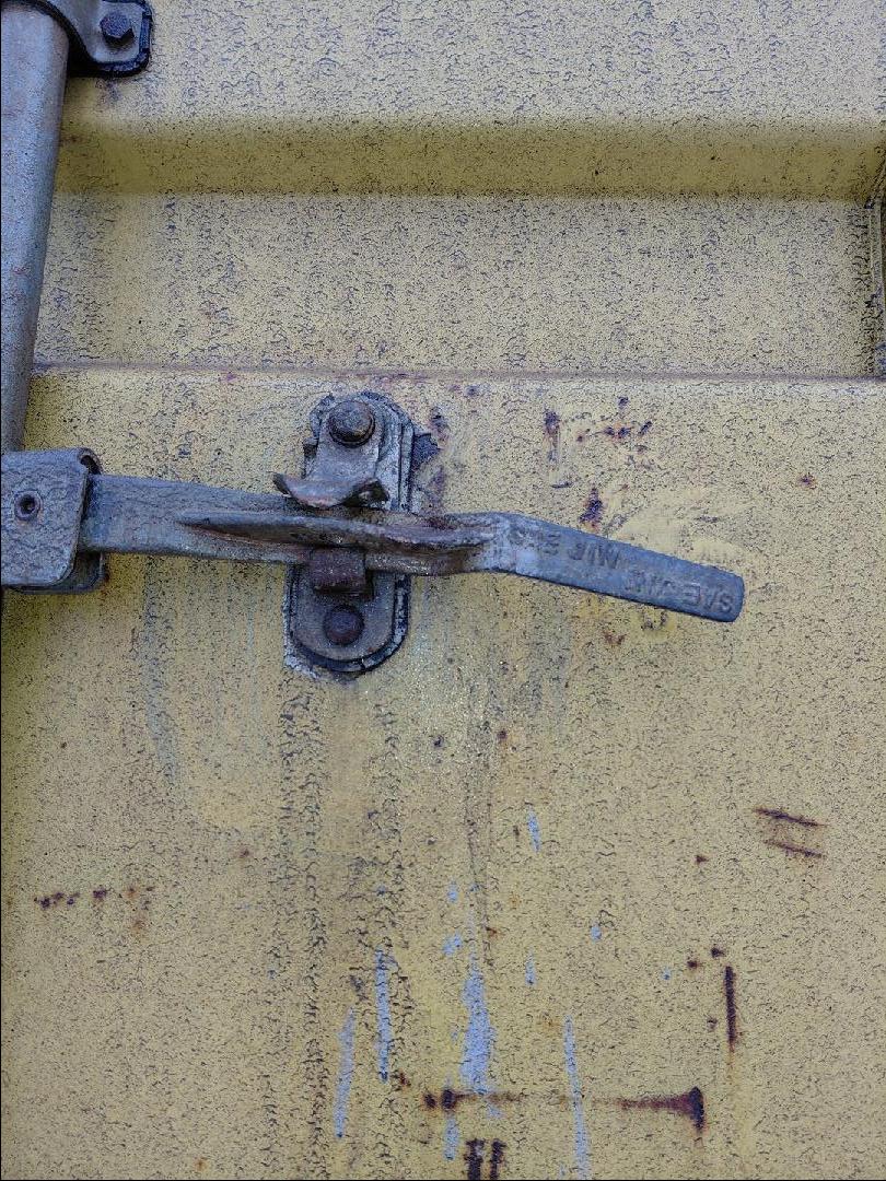 Морской контейнер MSCU3182190