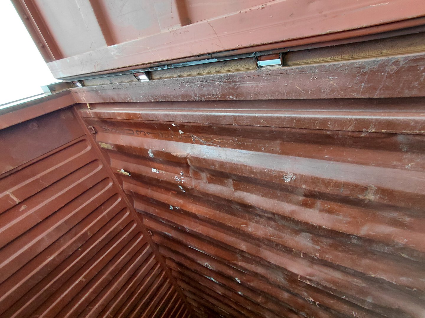 Морской контейнер MSCU3182190