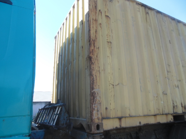 Морской контейнер MSCU3301827