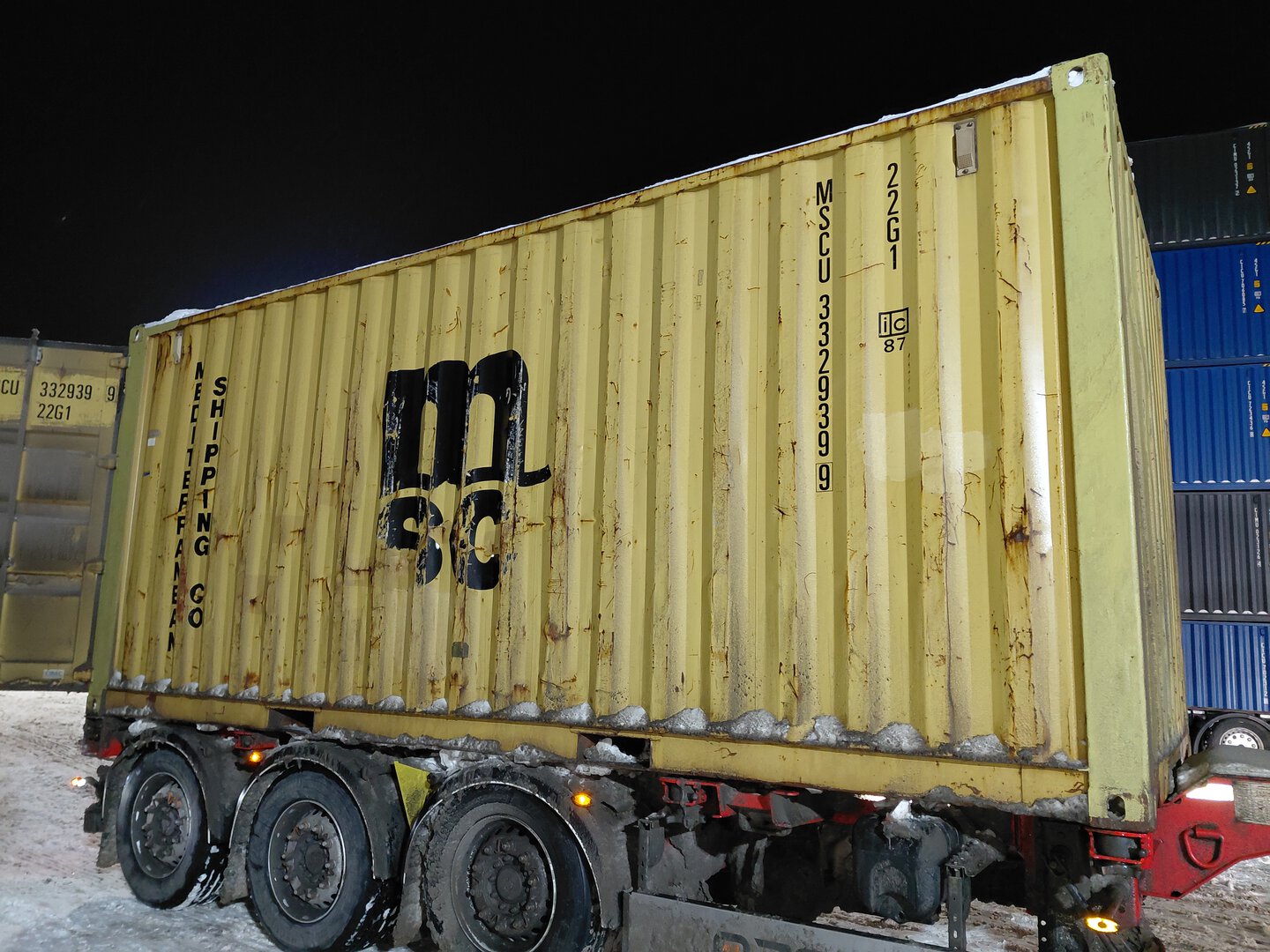 Морской контейнер MSCU3329399