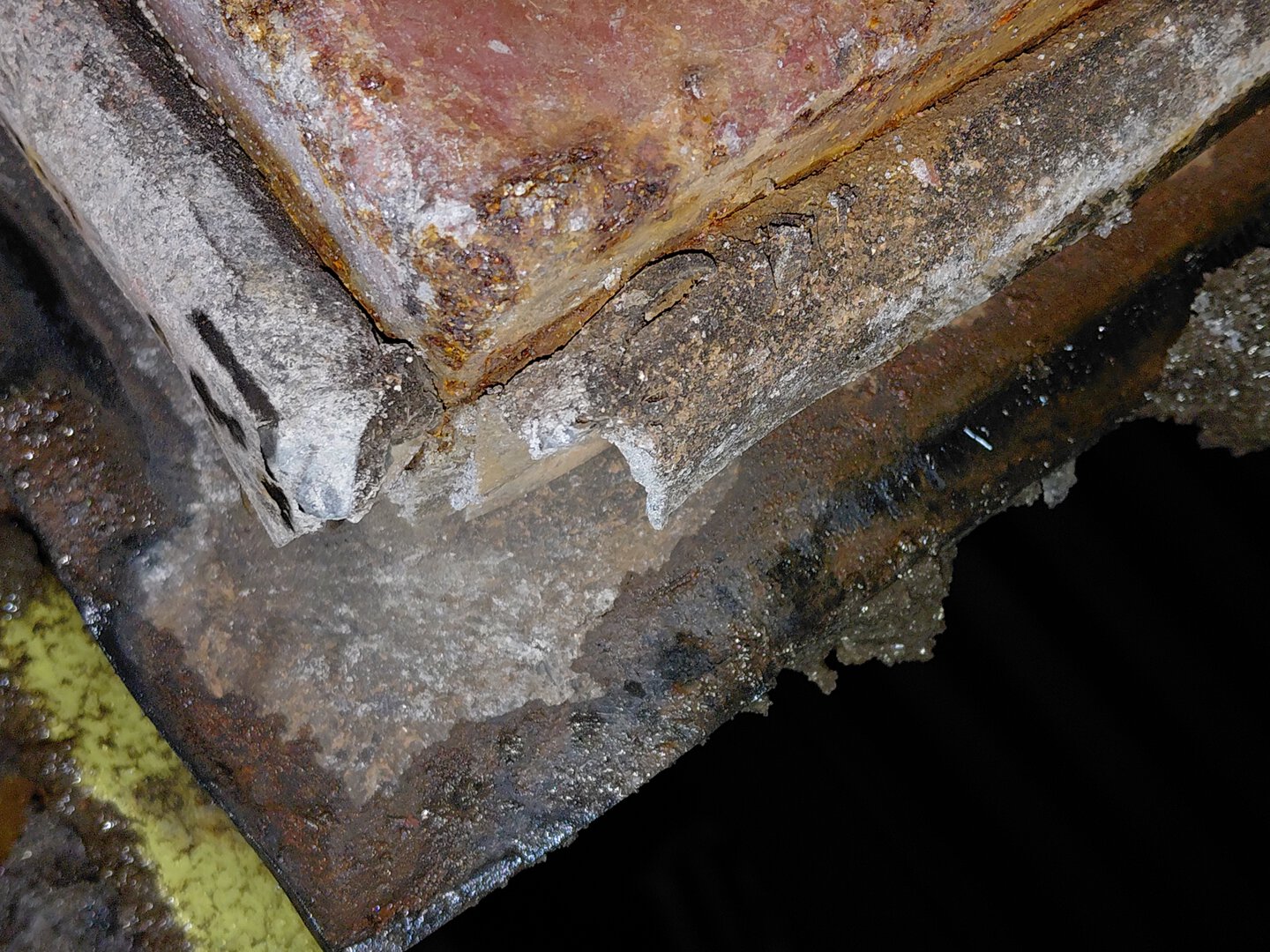 Морской контейнер MSCU3329399