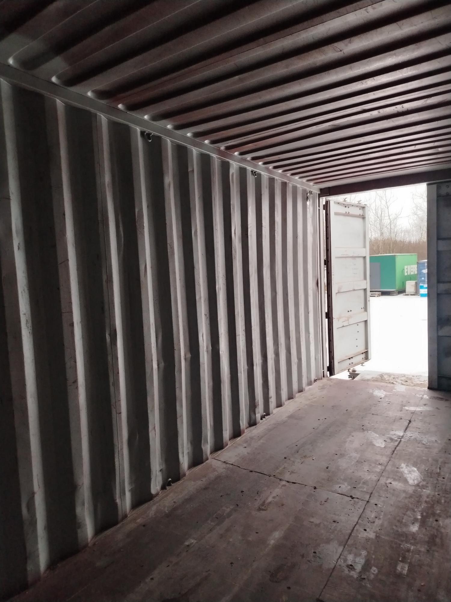 Морской контейнер MSCU3831581