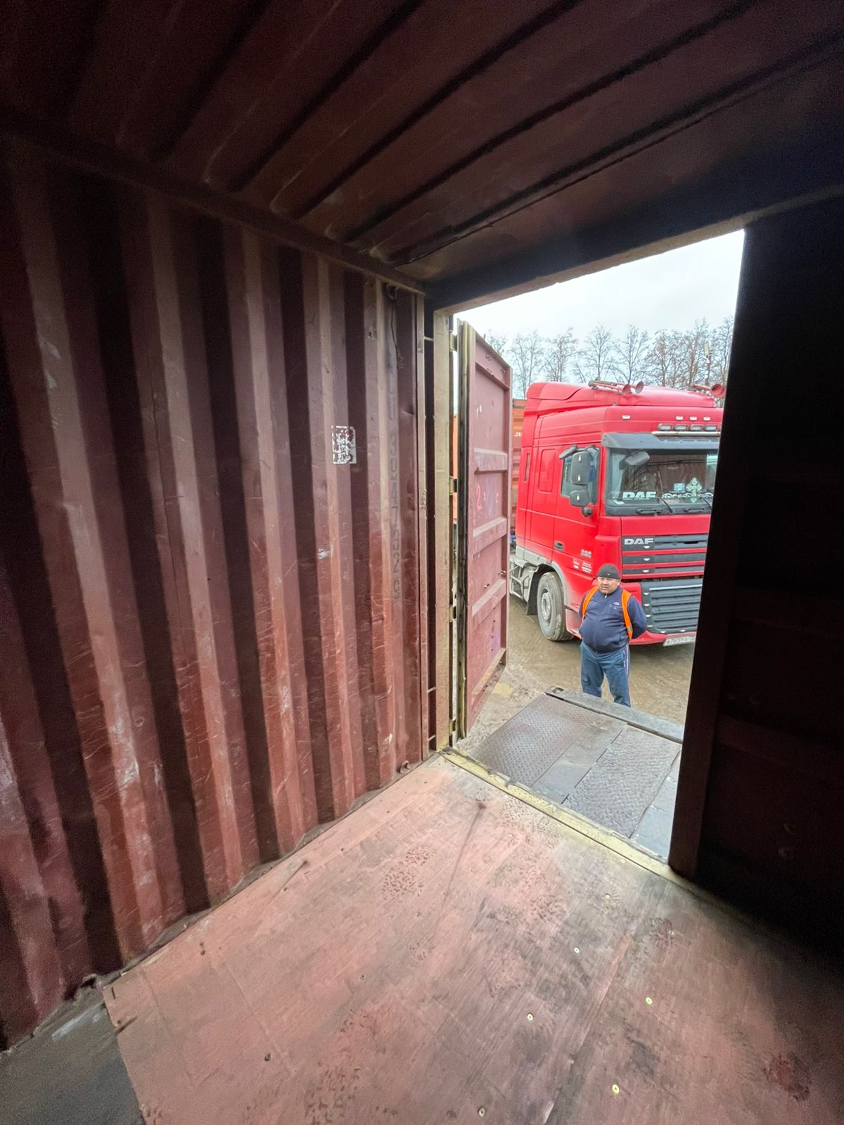 Морской контейнер MSCU3947329