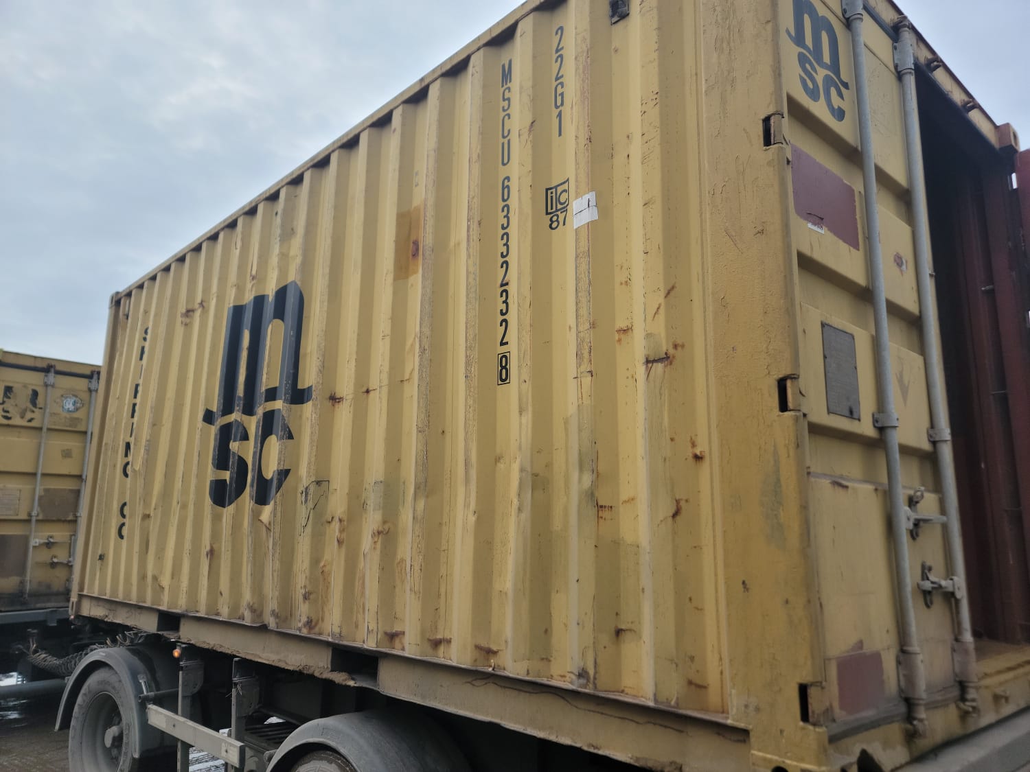 Морской контейнер MSCU6332328