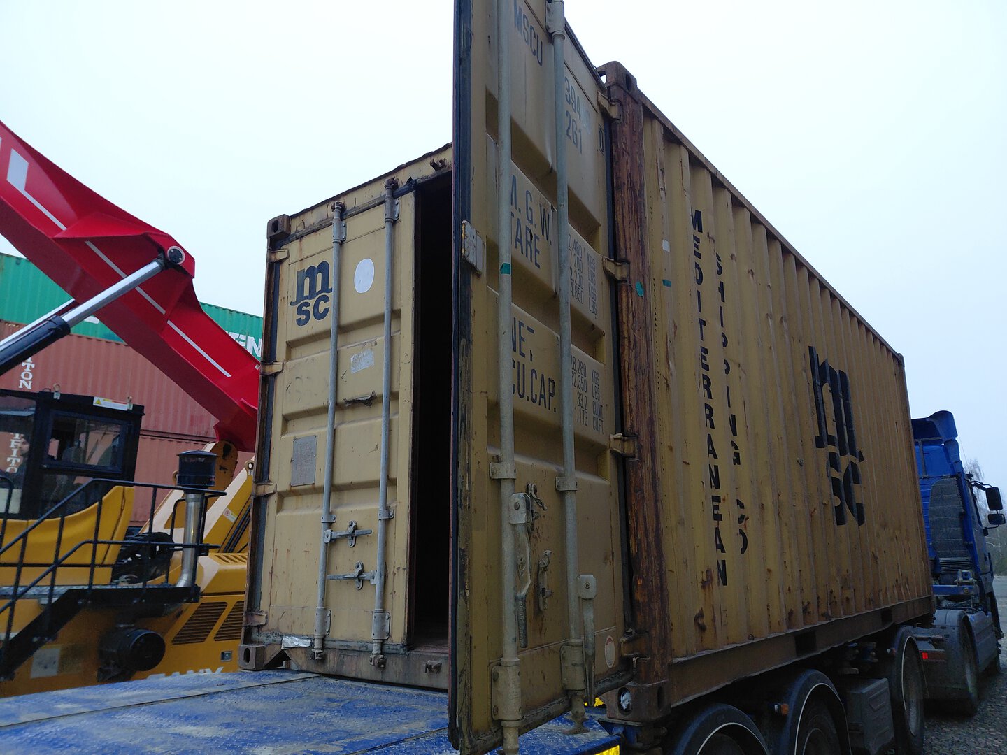 Морской контейнер MSCU6394090