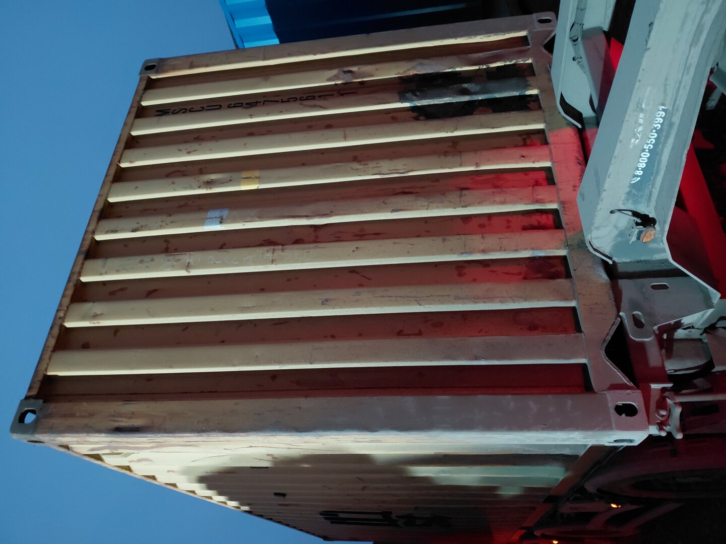 Морской контейнер MSCU6475611