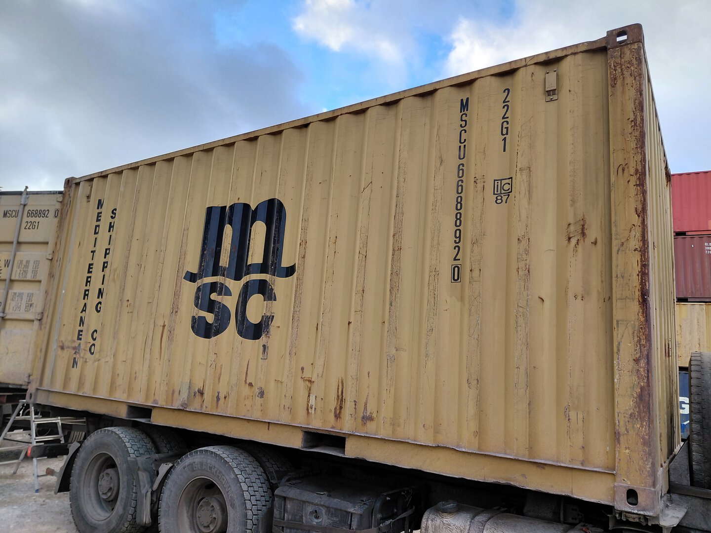 Морской контейнер MSCU6688920