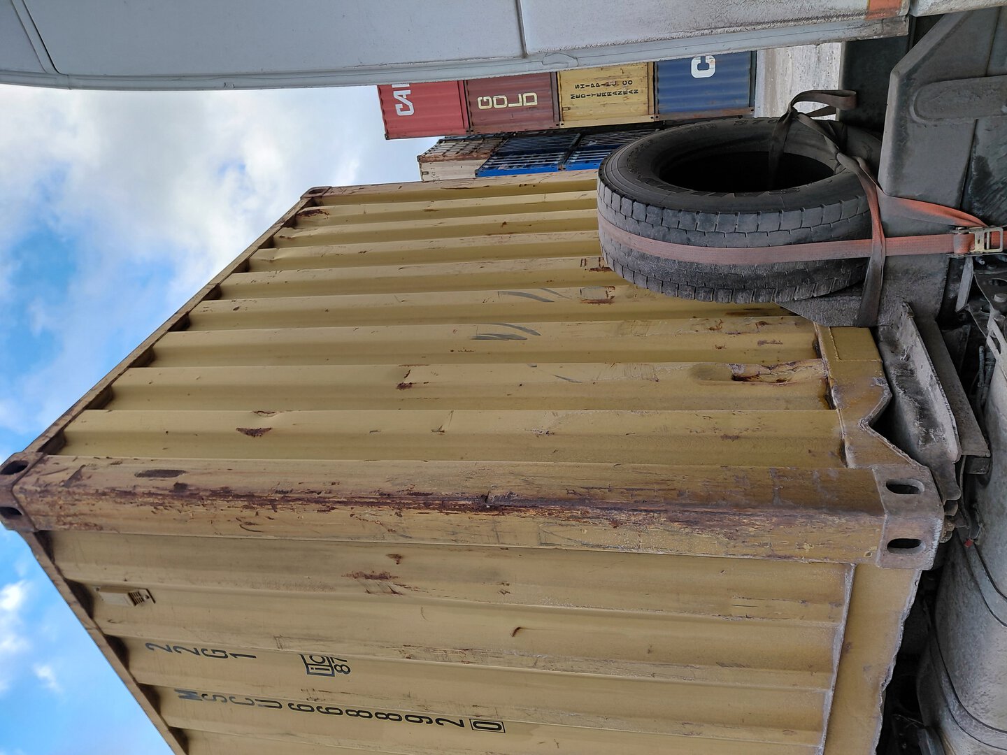 Морской контейнер MSCU6688920