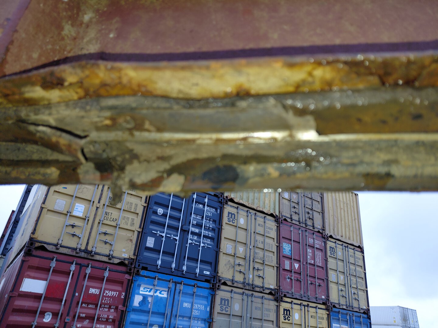 Морской контейнер MSCU6819893