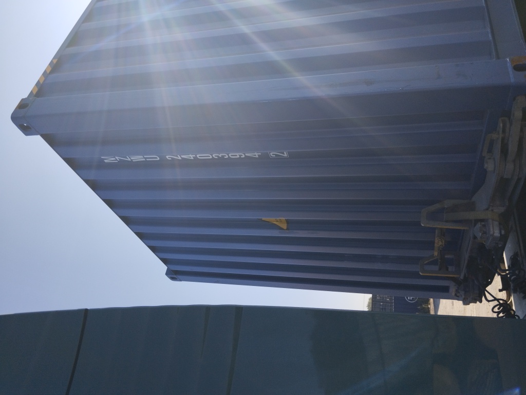 Морской контейнер MZWU2403942