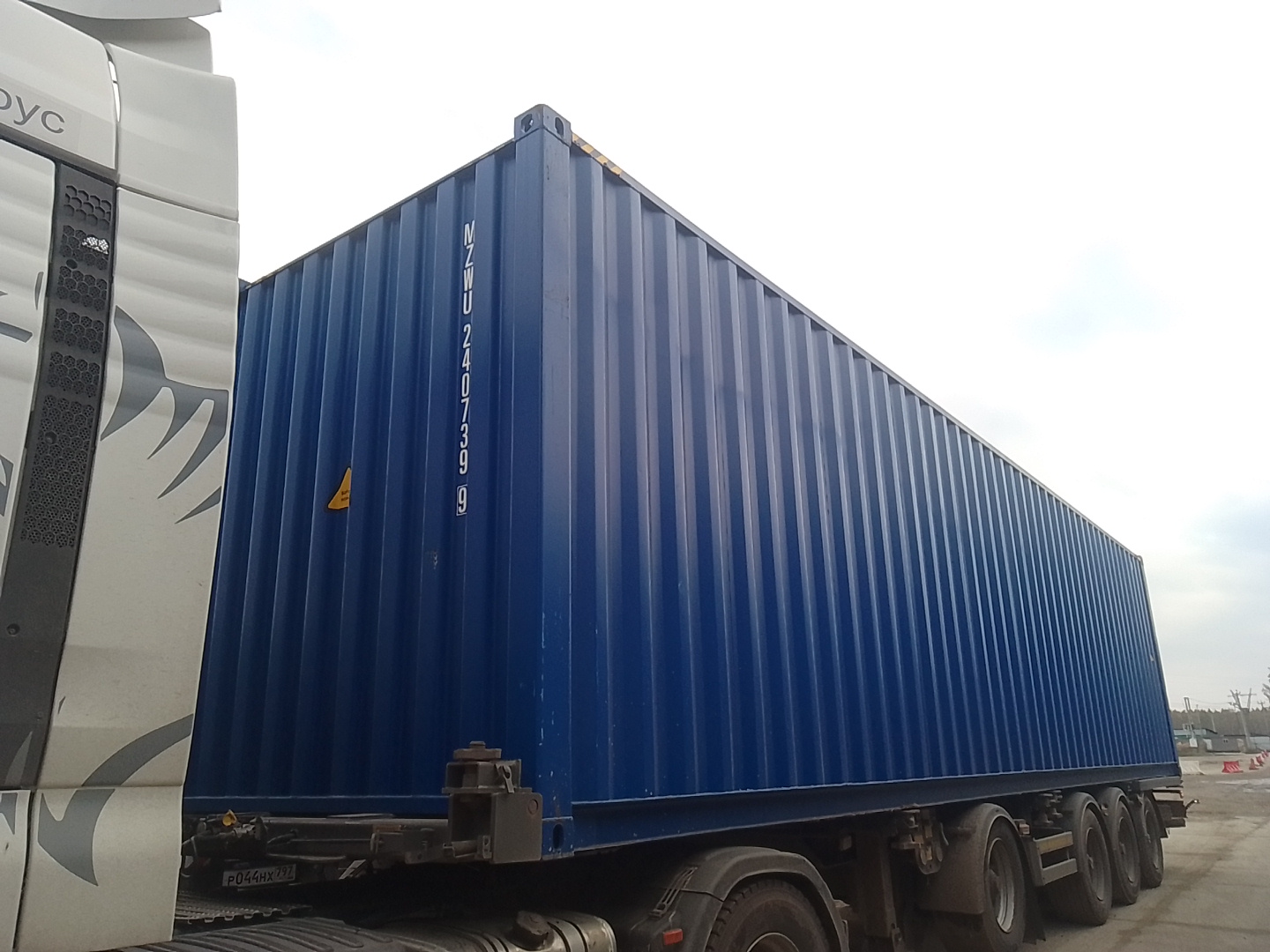 Морской контейнер MZWU2407399