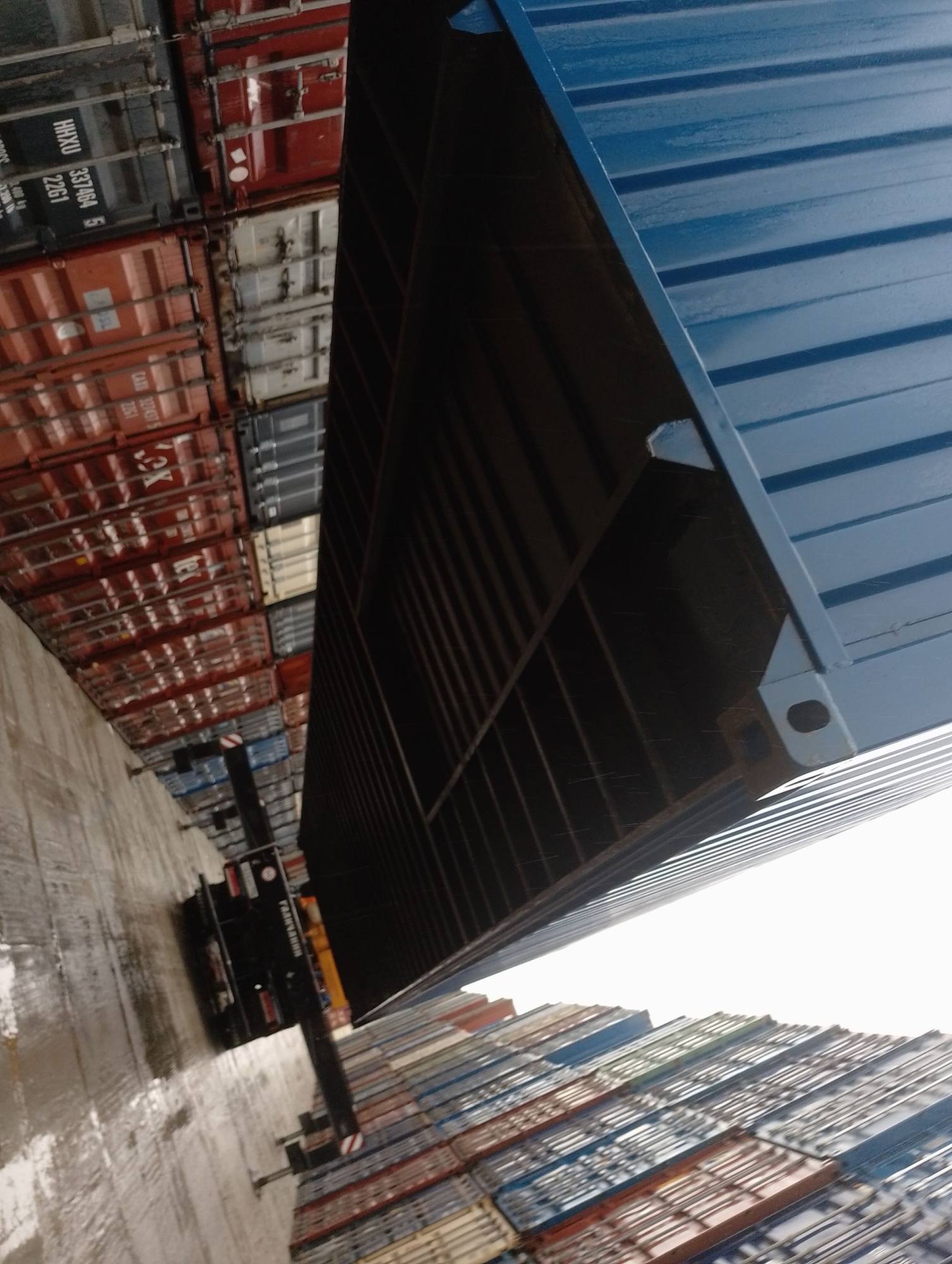 Морской контейнер MZWU2407608