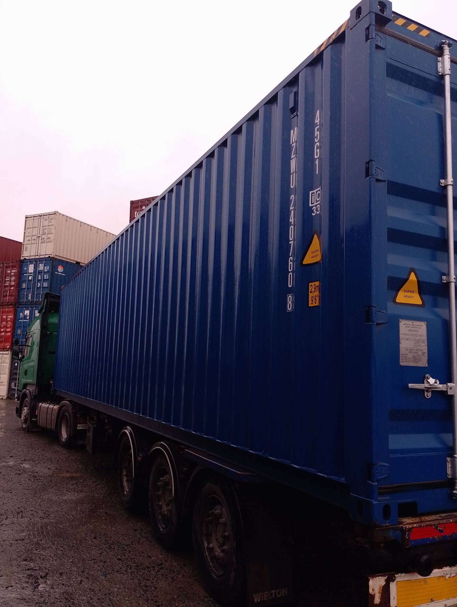 Морской контейнер MZWU2407608