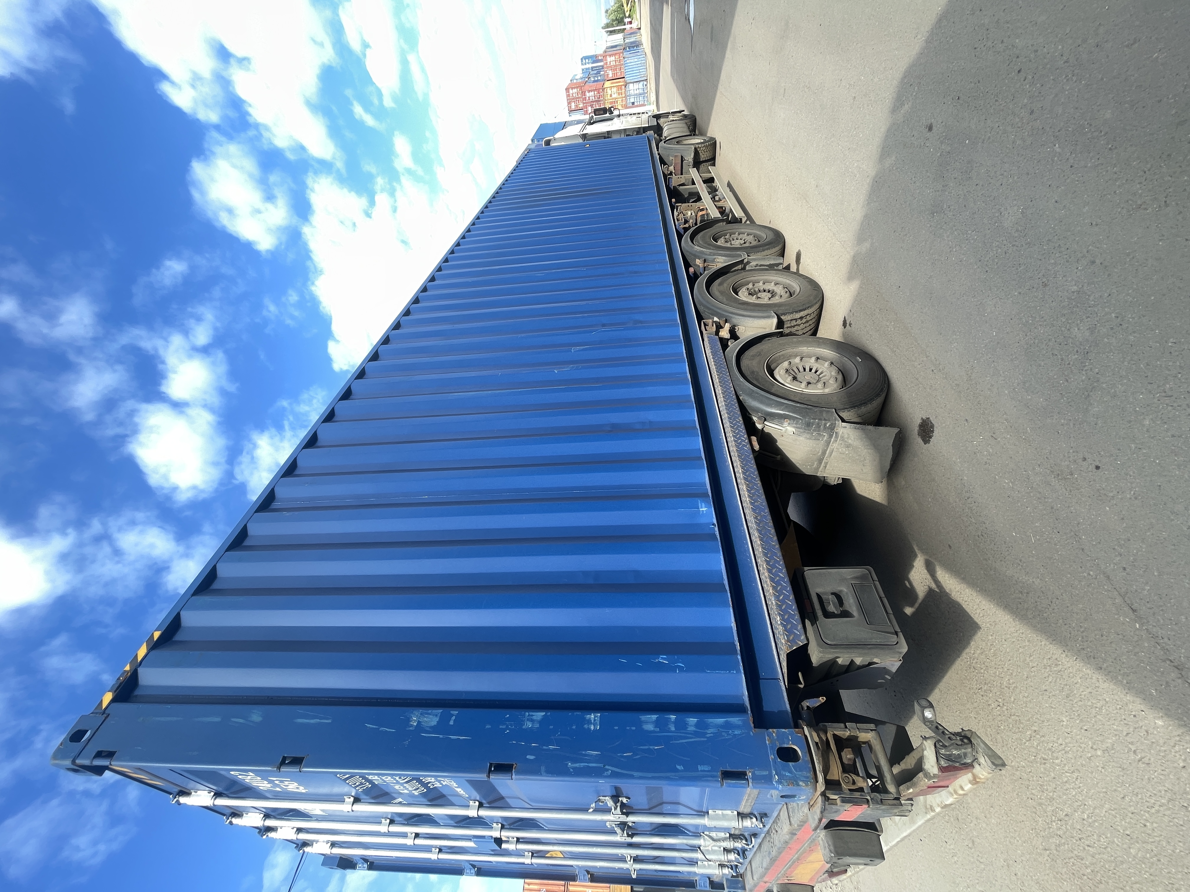 Морской контейнер MZWU2408271