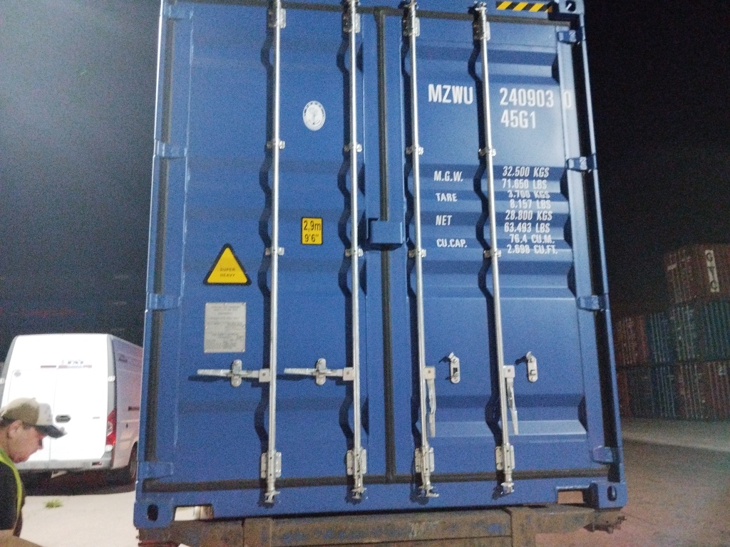 Морской контейнер MZWU2409030