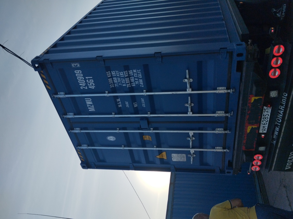 Морской контейнер MZWU2409093