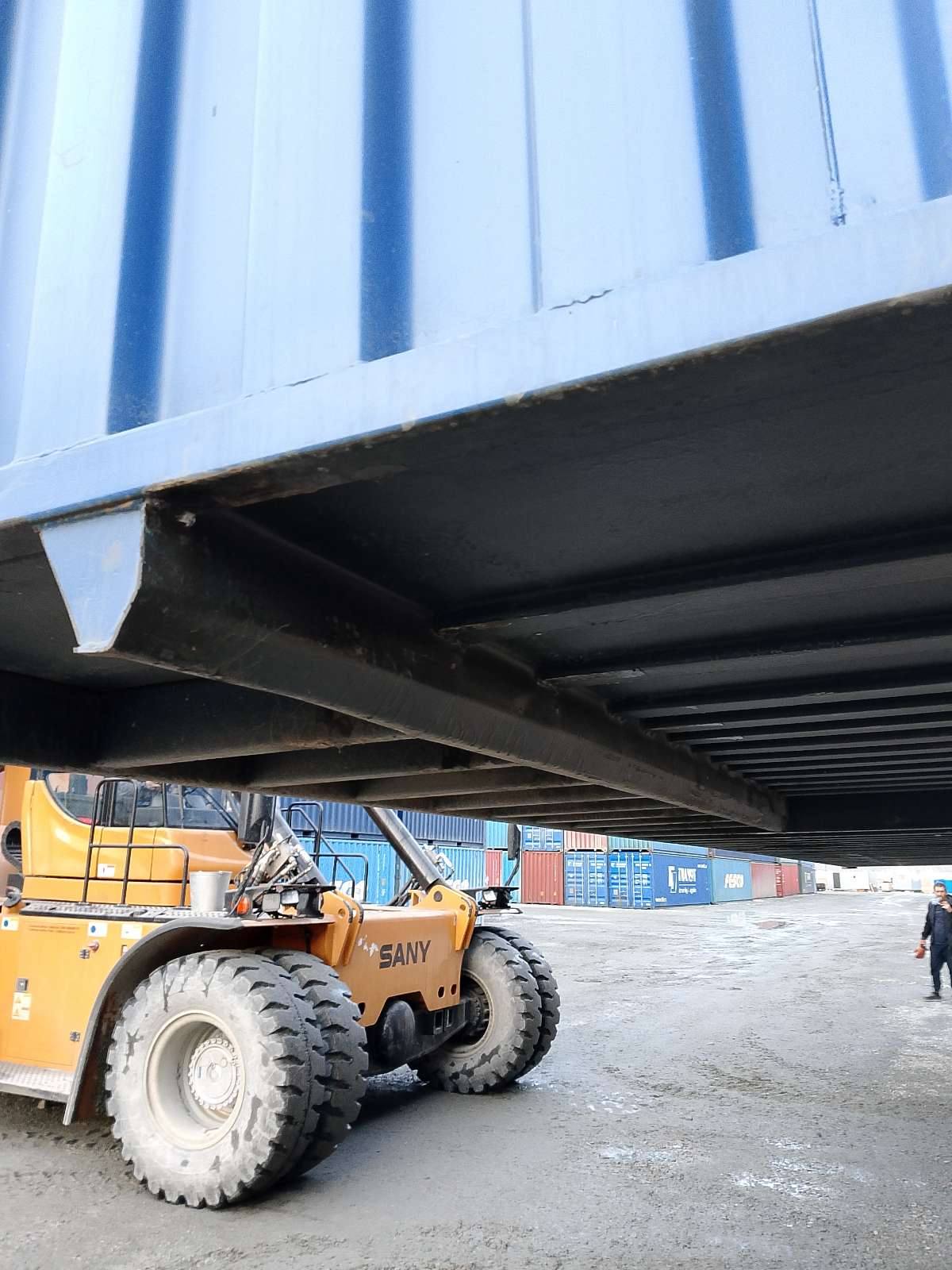 Морской контейнер MZWU2409787