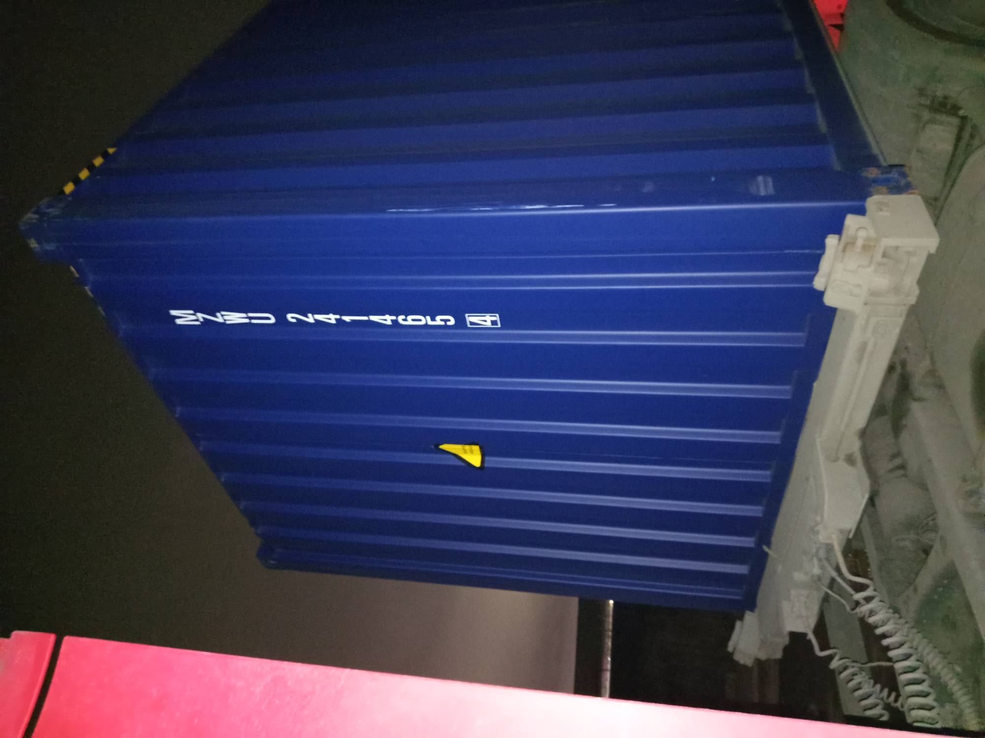 Морской контейнер MZWU2414654