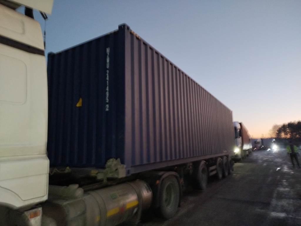 Морской контейнер MZWU2414952