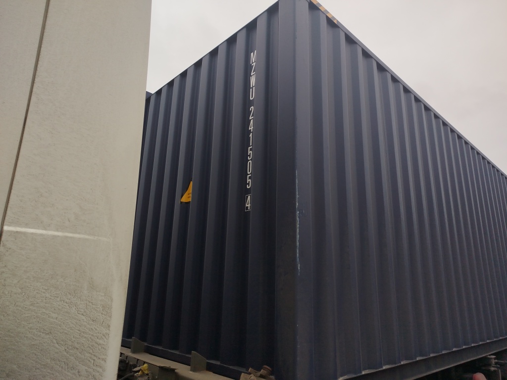 Морской контейнер MZWU2415054