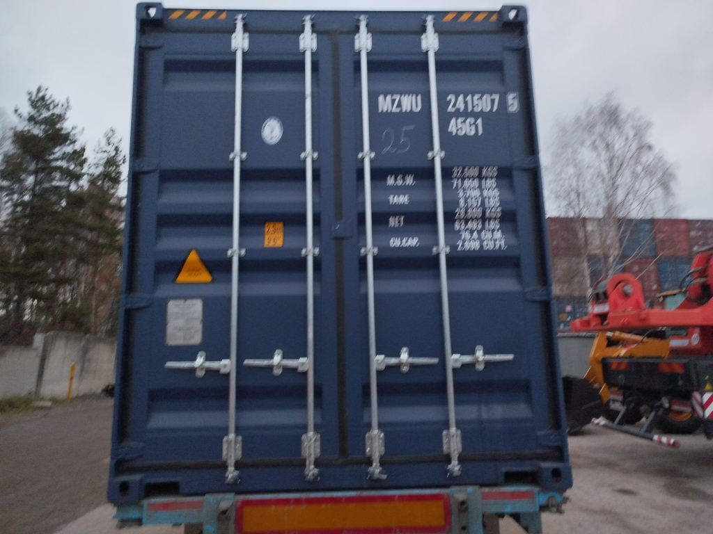 Морской контейнер MZWU2415075
