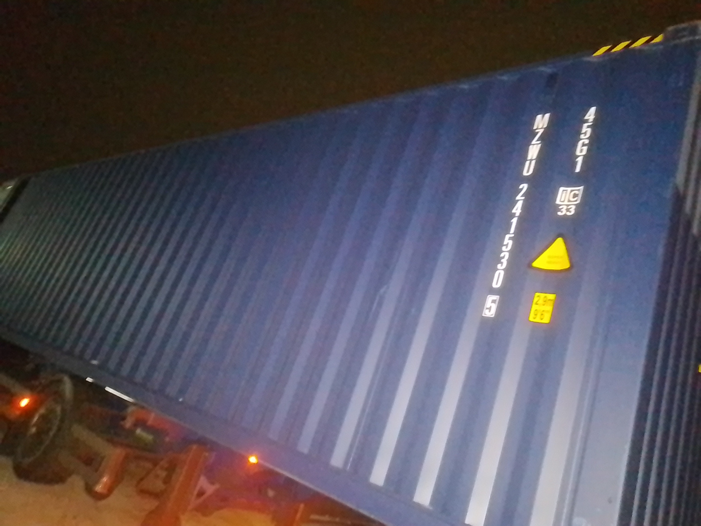 Морской контейнер MZWU2415305