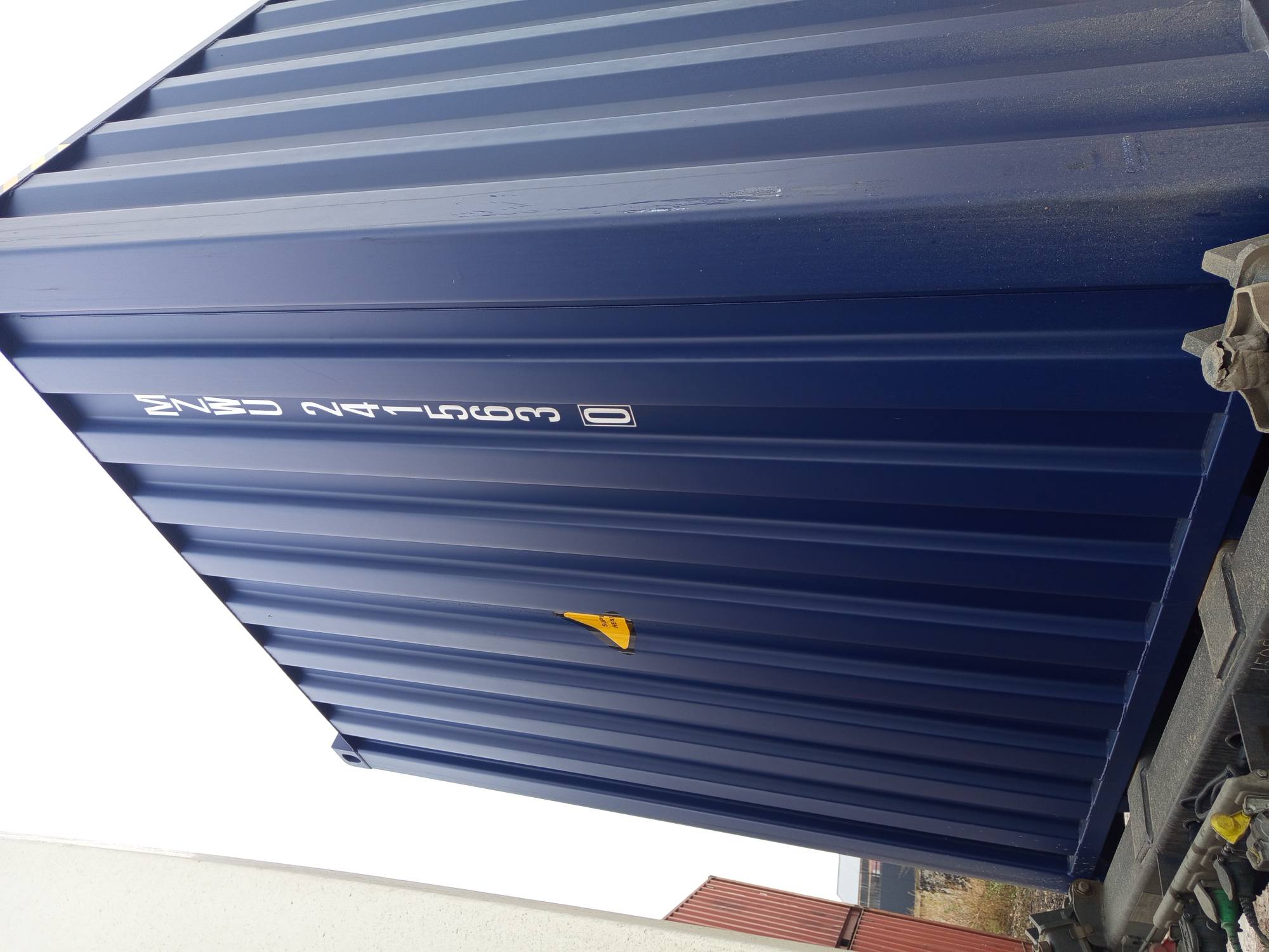 Морской контейнер MZWU2415630