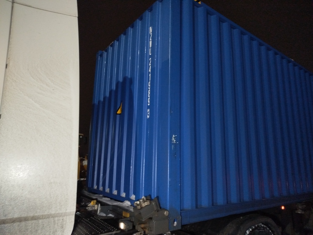 Морской контейнер MZWU2419893