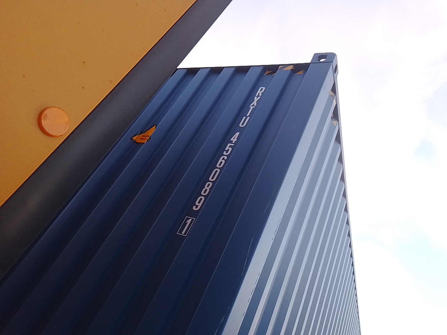 Морской контейнер RXTU4560891