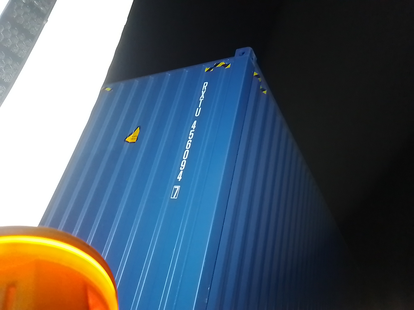 Морской контейнер RXTU4560947