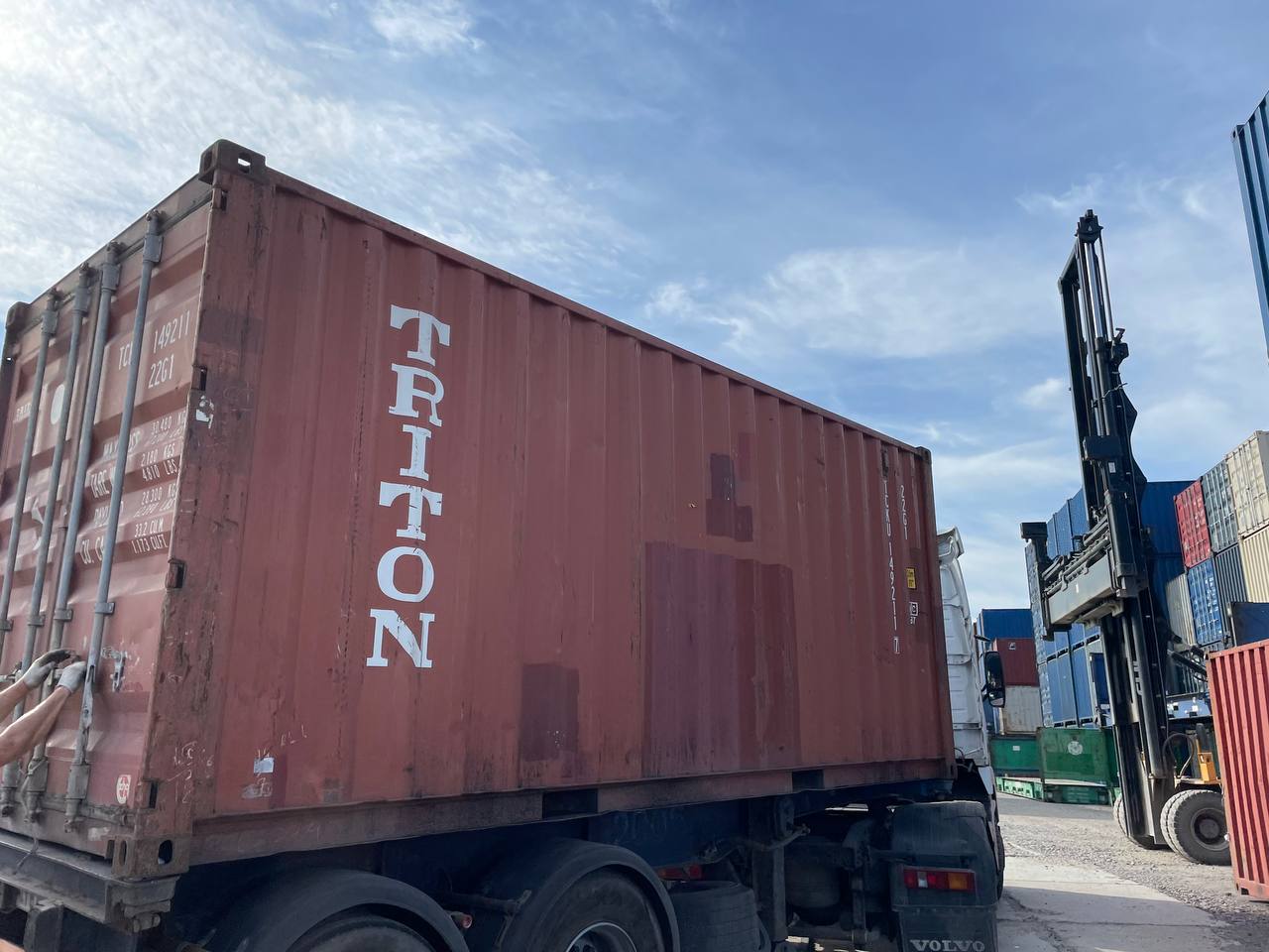 Морской контейнер TCKU1492117