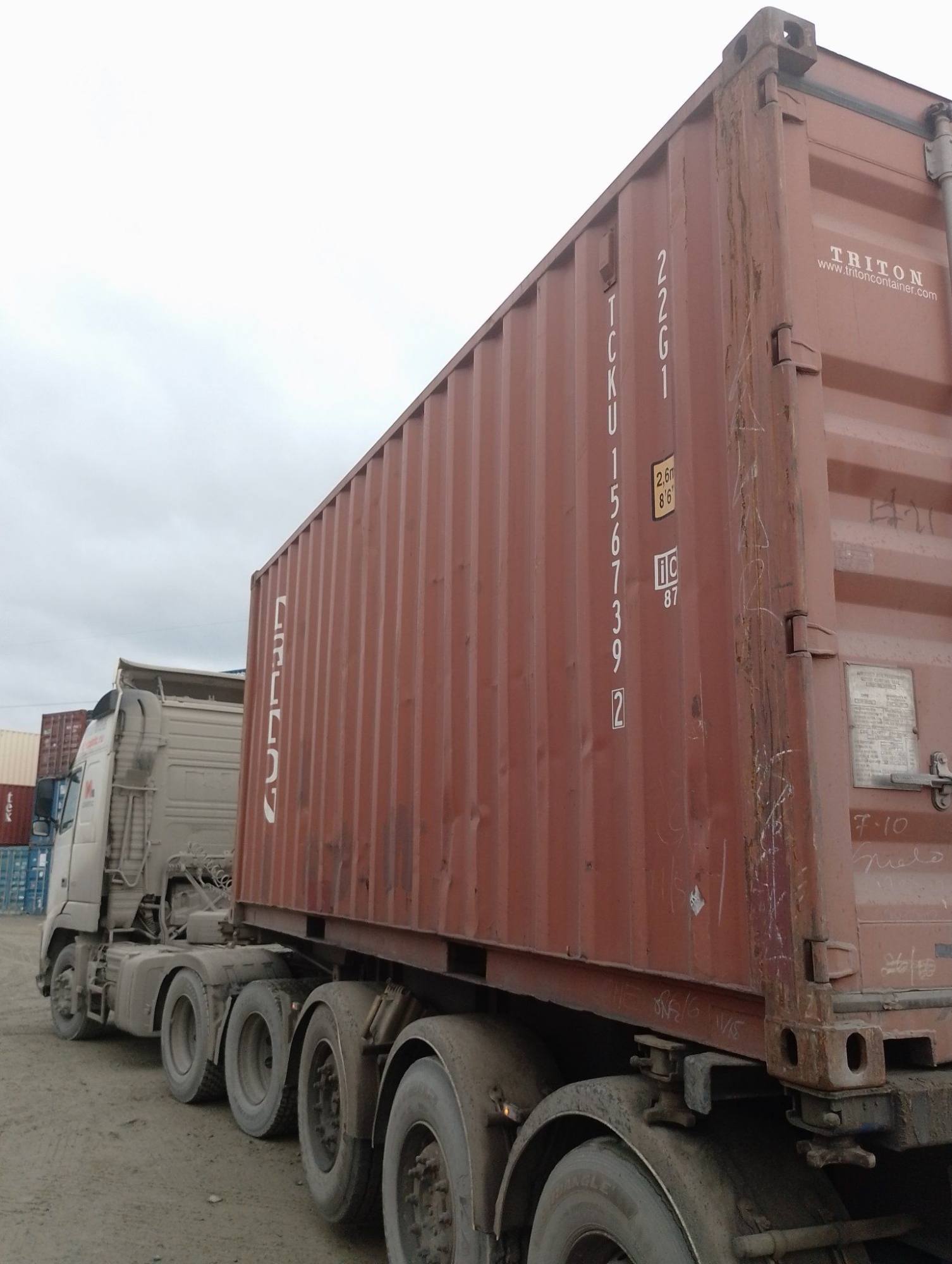 Морской контейнер TCKU1567392