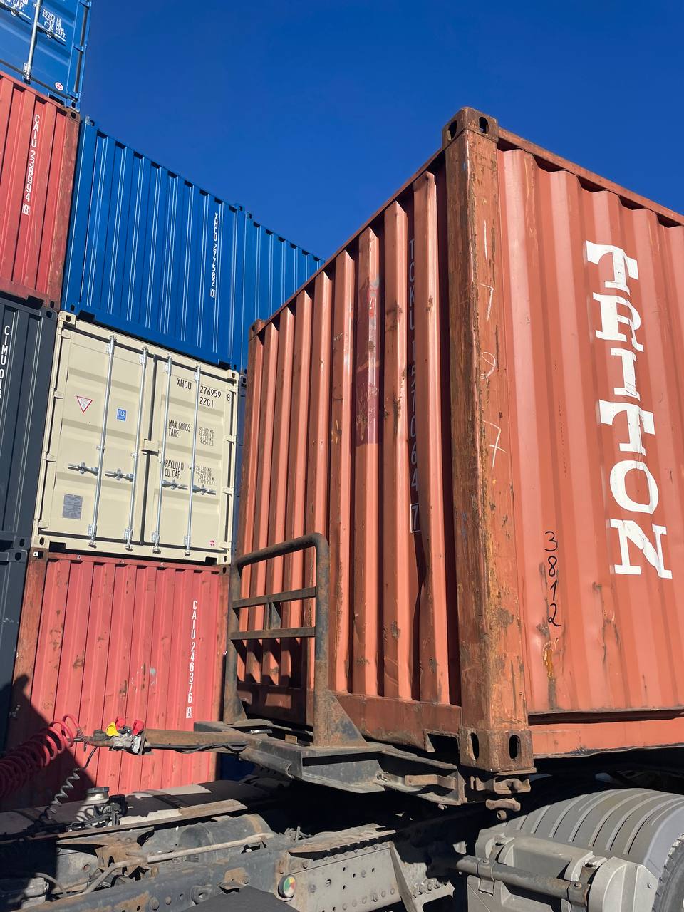 Морской контейнер TCKU1570647