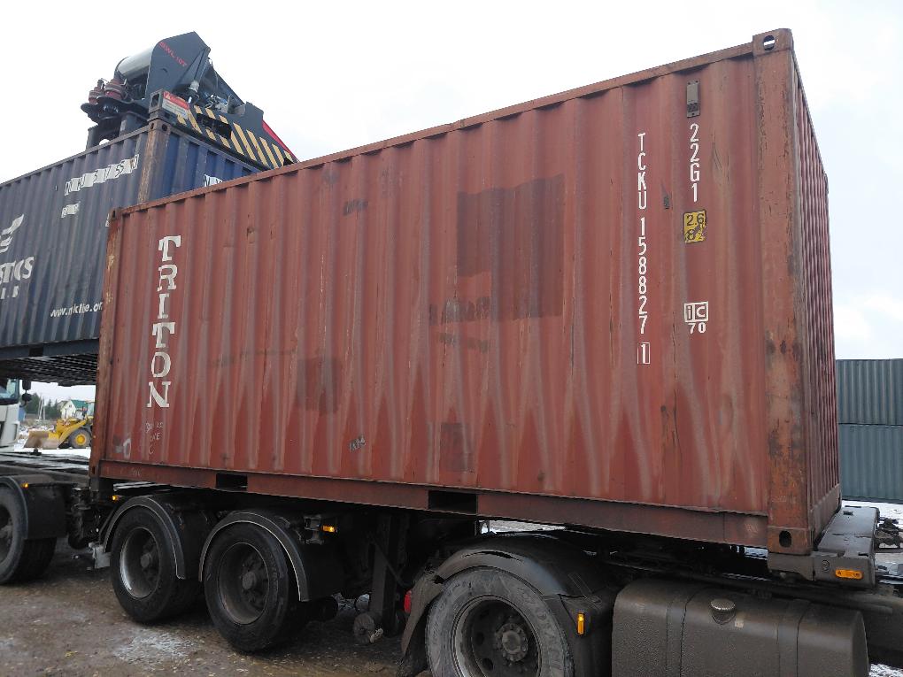 Морской контейнер TCKU1588271