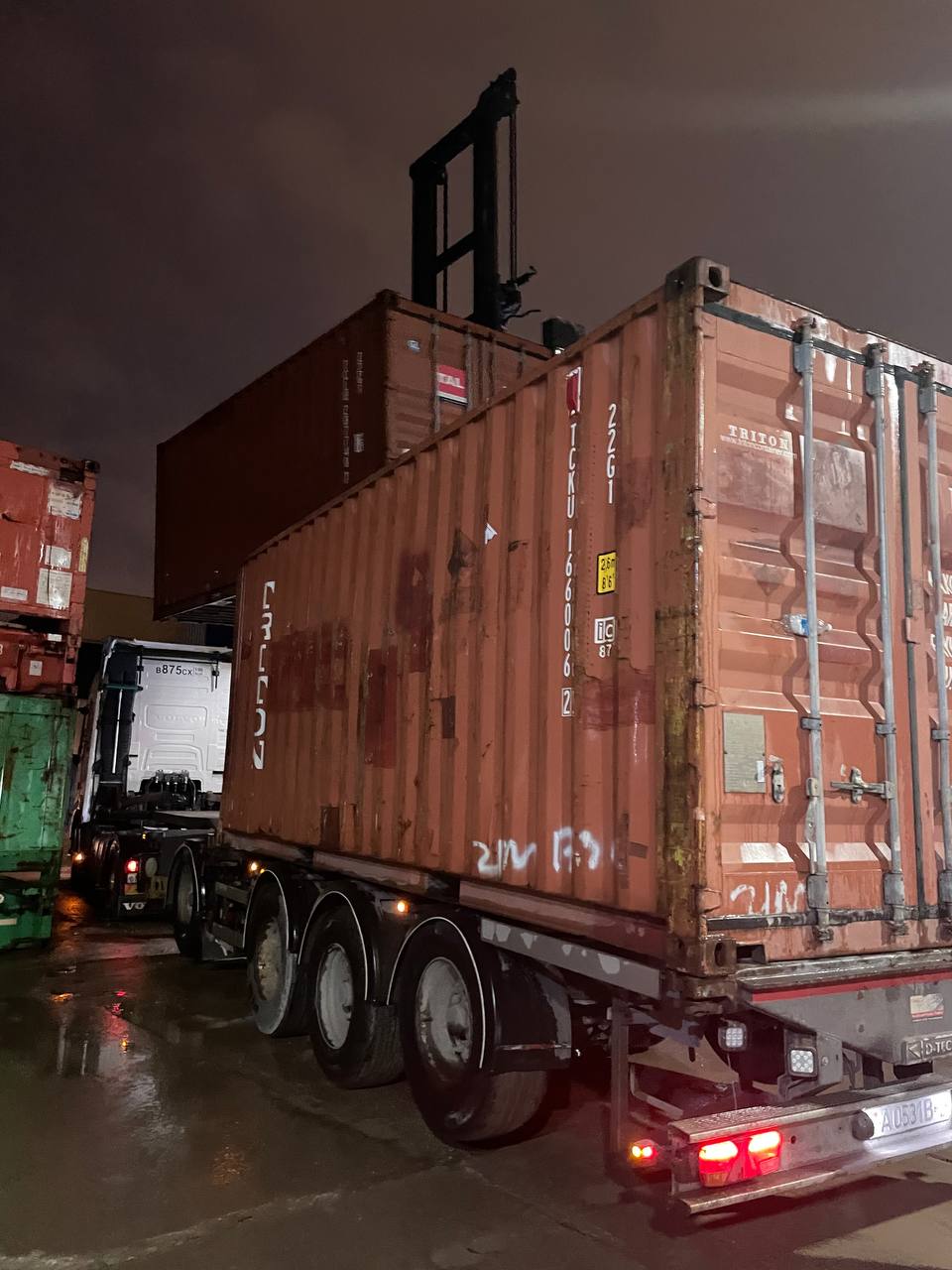 Морской контейнер TCKU1660062