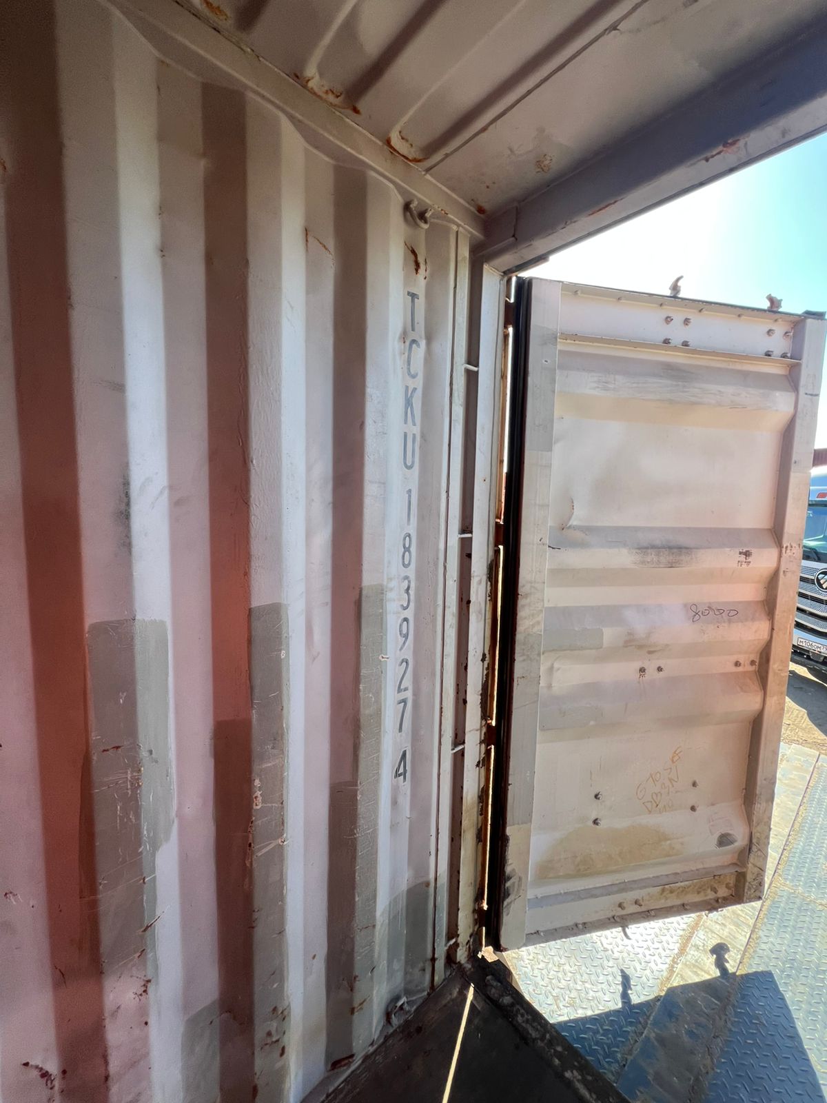 Морской контейнер TCKU1839274