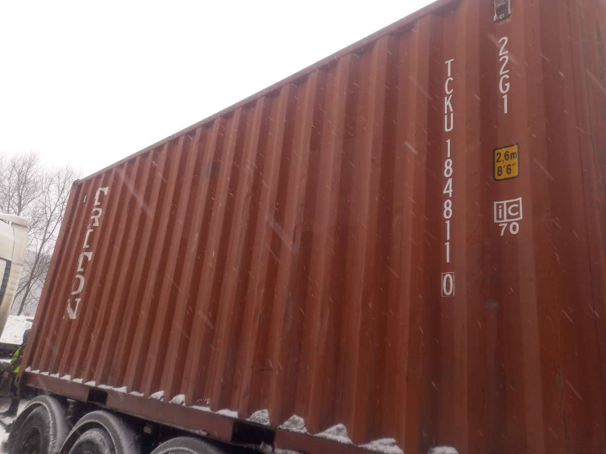 Морской контейнер TCKU1848110