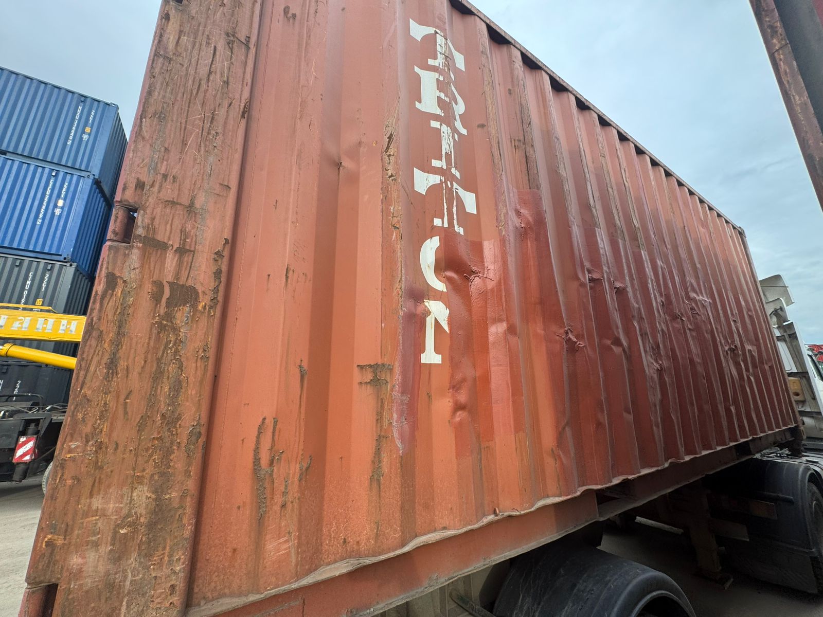 Морской контейнер TCKU2140276