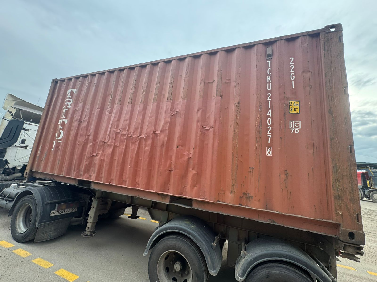 Морской контейнер TCKU2140276