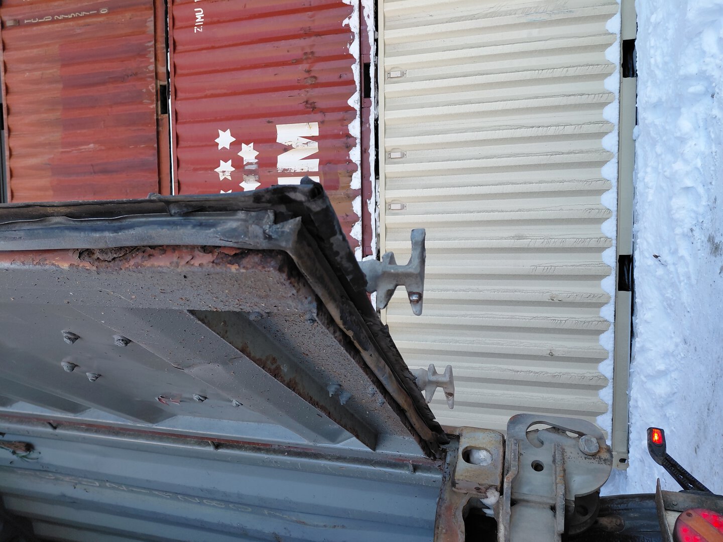 Морской контейнер TCKU2142807